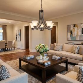 Mia 5-Light Oil-Rubbed Bronze Chandelier With Etched Glass Shades